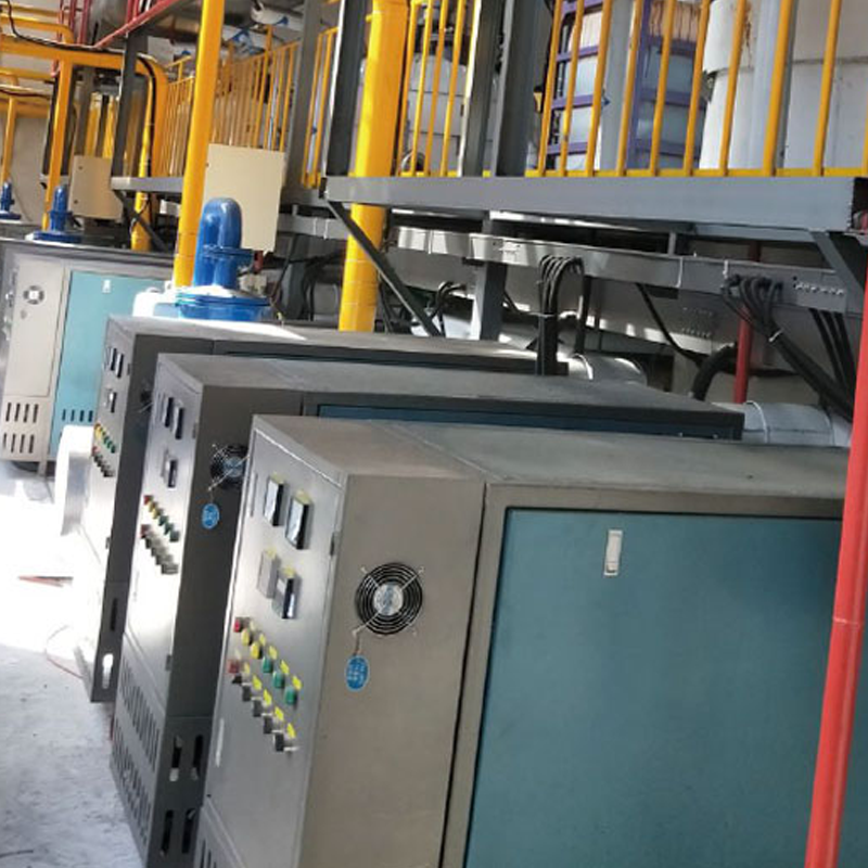 化工生產(chǎn)用導(dǎo)熱油加熱器